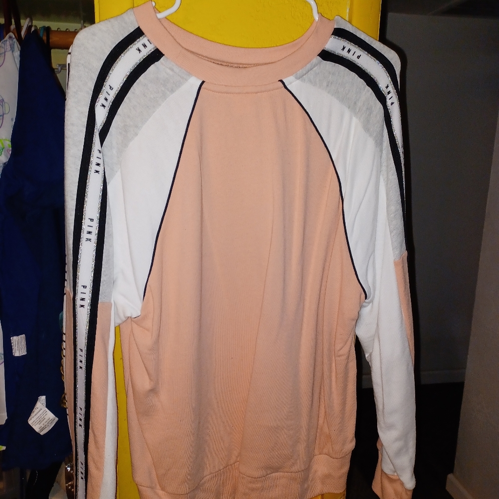 Victoria secret great condition pink